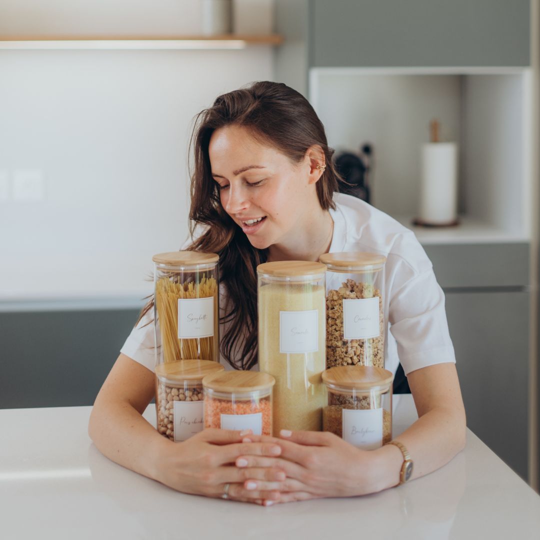 bocaux en verre et bambou cuisine